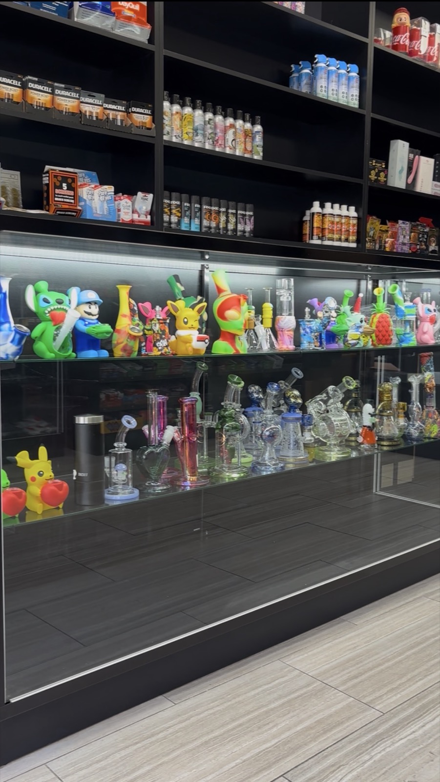 Marina Leaf Smoke Shop product display cases